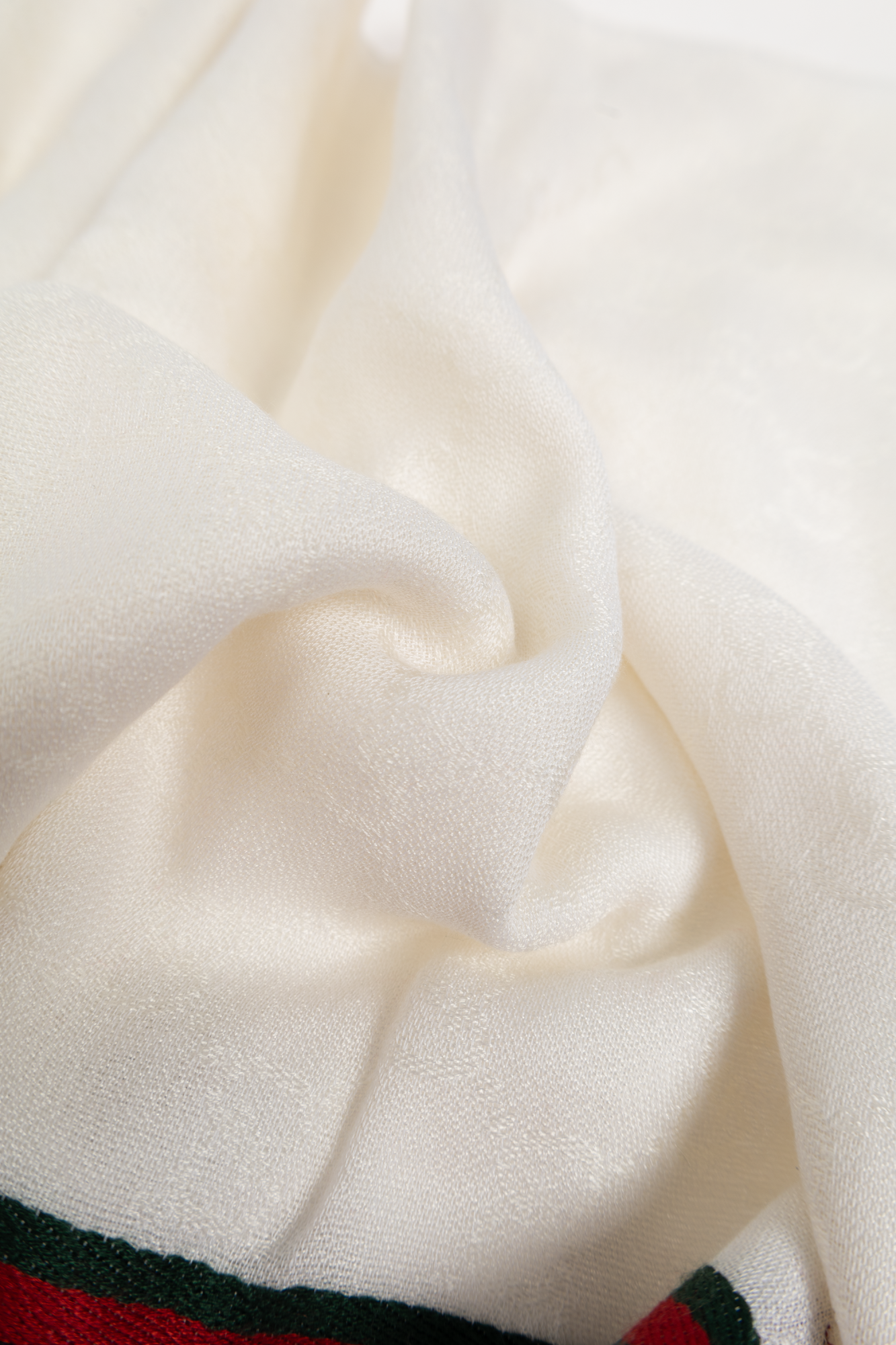 スカーフ GUCCI FW25 BABY BIG MONOGRAM GG SCARF (835345 3K206 1261) GUCCI GG Logo Diamante Wool Silk Beige Brown Survive Shawl